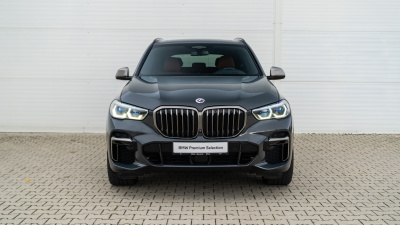 BMW X5 M50i xDrive (pohľad do interiéru)