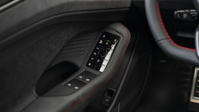 AUDI A6 Limuzína 2.0 TDI quattro Standard