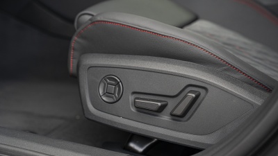 AUDI A6 Limuzína 2.0 TDI quattro Standard