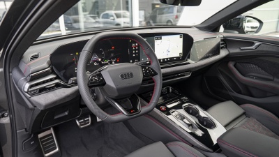 AUDI A6 Limuzína 2.0 TDI quattro Standard