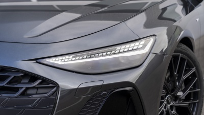 AUDI A6 Limuzína 2.0 TDI quattro Standard (pohľad do interiéru)