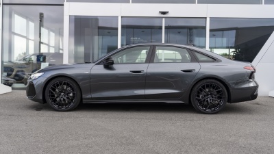 AUDI A6 Limuzína 2.0 TDI quattro Standard (pohľad zboku)