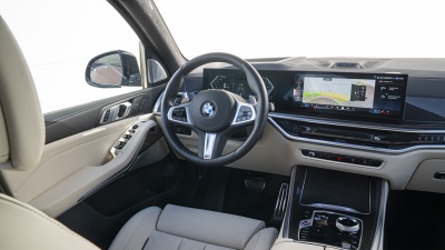 BMW X5 40d xDrive (pohľad do interiéru)