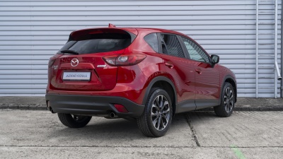 Mazda CX-5 2.5 Skyactiv (pohľad do interiéru)