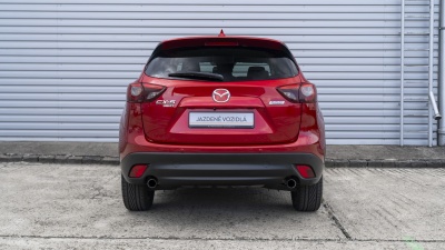 Mazda CX-5 2.5 Skyactiv (pohľad spredu)