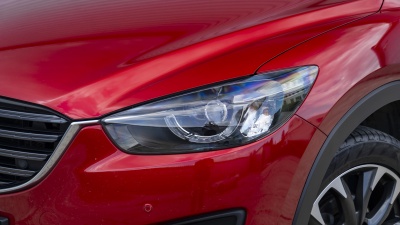 Mazda CX-5 2.5 Skyactiv (pohľad do interiéru)