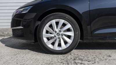 Škoda Octavia 2.0 TDI First Edition (pohľad do interiéru)