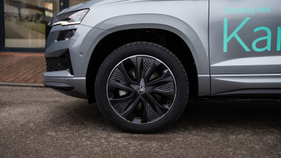 Škoda Karoq 1.5 TSI Sportline (pohľad do interiéru)