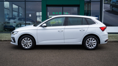 Škoda Scala 1.5 TSI Drive Plus 130 (pohľad do interiéru)