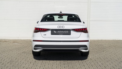 AUDI A3 Limousine 1.5 TFSI (pohľad do interiéru)