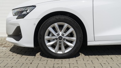 AUDI A3 Limousine 1.5 TFSI (pohľad do interiéru)
