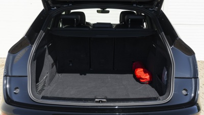AUDI Q5 Sportback 2.0 TDI Quattro (pohľad do interiéru)