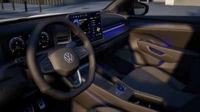 VW T-Roc 1.5 eTSI R-Line (pohľad do interiéru)