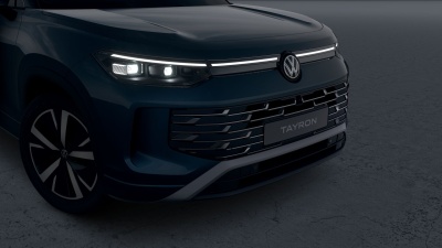 VW Tayron 1.5 eHybrid Elegance (pohľad spredu)