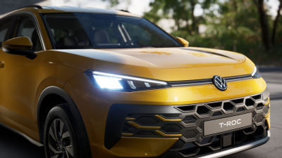 VW T-Roc 1.5 eTSI Trend (pohľad spredu)