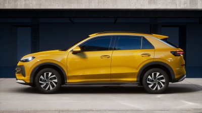 VW T-Roc 1.5 eTSI Trend (pohľad zboku)