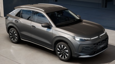 VW T-Roc 1.5 eTSI Style (pohľad do interiéru)