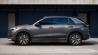 VW T-Roc 1.5 eTSI Trend (pohľad zboku)