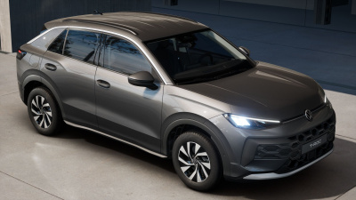 VW T-Roc 1.5 eTSI Trend (pohľad do interiéru)