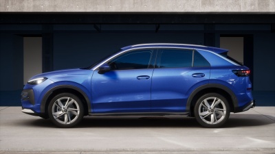 VW T-Roc 1.5 eTSI Style (pohľad zboku)