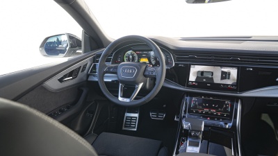 AUDI Q8 3.0 TFSIe Quattro PHEV