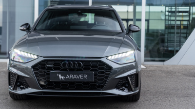 AUDI A4 Avant 2.0 TDI Quattro (pohľad do interiéru)