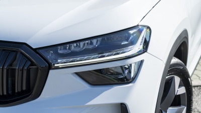 Škoda Kodiaq 2.0 TDI Sportline 4x4 (pohľad spredu)