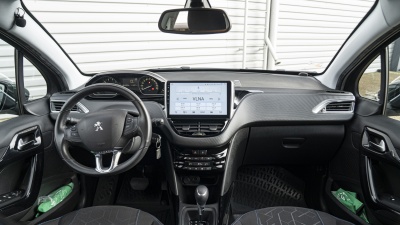 Peugeot 2008 1,2 PureTech  Automat
