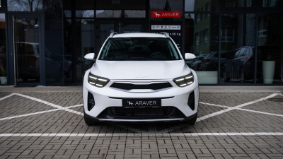 Kia Stonic 1.2 DPi Silver (pohľad zboku)