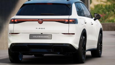 VW T-ROC 1.5 eTSI R-Line (pohľad do interiéru)