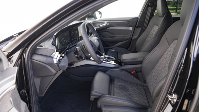 AUDI A6 Limuzína 2.0 TDI Quattro (pohľad do interiéru)