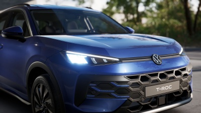 VW T-ROC 1.5 eTSI Life (pohľad spredu)