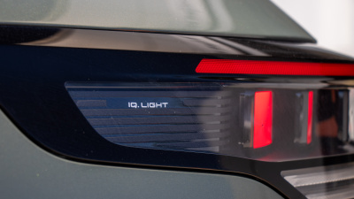 VW Tayron 1.5 eHybrid R-line Limited (pohľad do interiéru)