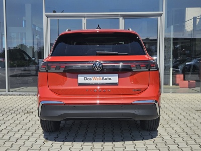 VW Tiguan 2.0 TDI Elegance 4x4 (pohľad do interiéru)