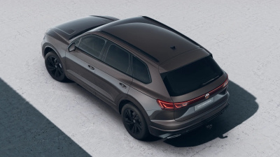 VW Touareg 3.0 TDI R-Line Limited (pohľad do interiéru)