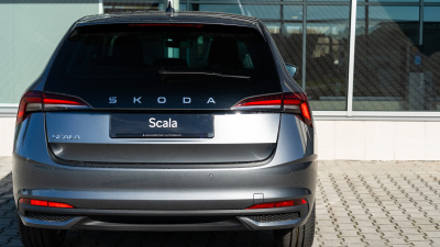 Škoda Scala 1.5 TSI Drive Plus (pohľad do interiéru)