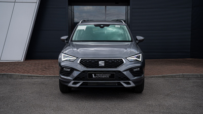 SEAT Ateca 1.5 TSI Style Family (pohľad spredu)