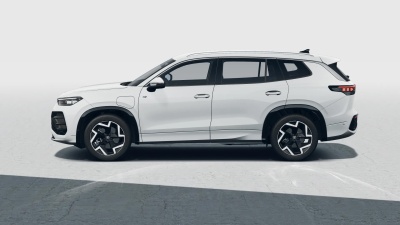 VW Tayron 1.5 TSI eHybrid R-Line (pohľad zboku)