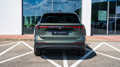 VW Tiguan 1.5 TSI eHybrid Limited (pohľad do interiéru)