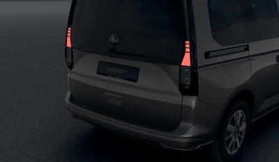 VW Caddy Life 1.5 TSI (pohľad do interiéru)