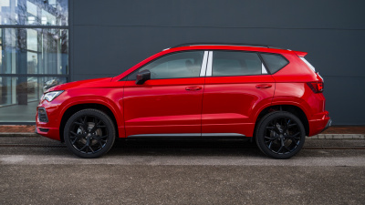 SEAT Ateca 1.5 TSI FR Black (pohľad zboku)