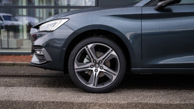 SEAT Leon SP 1.5 TSI FR Max + (pohľad do interiéru)