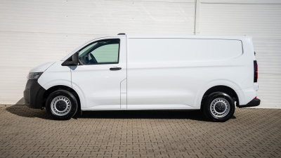 VW Transporter Basis LR 2.0 TDI (pohľad zozadu)