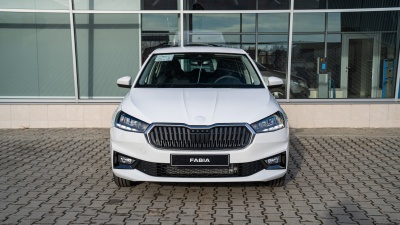 Škoda Fabia 1.0 MPI Essence (pohľad zozadu)