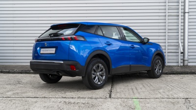 Peugeot 2008  1,2 PureTech  (pohľad spredu)
