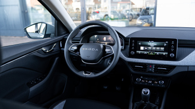 Škoda Scala 1.0 TSI Selection (pohľad do interiéru)