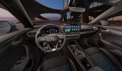 CUPRA Formentor 1.5 eTSI  (pohľad zboku)