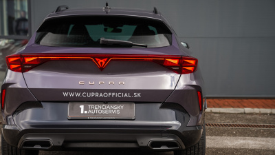 CUPRA Formentor 1.5 eTSI 