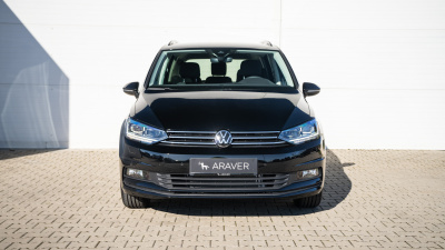 VW Touran 1.5 TSI Limited (pohľad zboku)