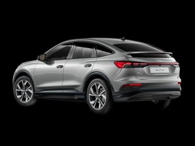 AUDI Q4 Sportback e-tron (pohľad zozadu)